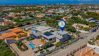 Spacious 4BR Villa Private Pool Cozy Location