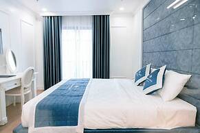 Senior Hotel