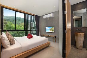 Avant-Garde 4BR Pool Villa Otero Kamala