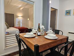 U Suites on Egmont