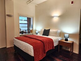 U Suites on Egmont