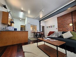 U Suites on Egmont