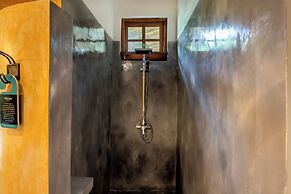 Villa Amsa by Pertama Stay