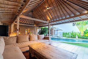 Villa Amsa by Pertama Stay