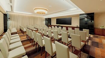 Millennium Al Masar Hotel