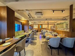 Zip By Spree Hotels Shirdi