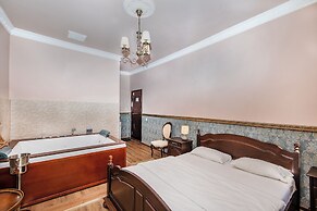 ZiRa Residence