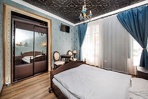 ZiRa Residence