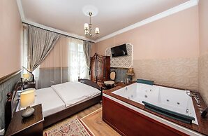 ZiRa Residence