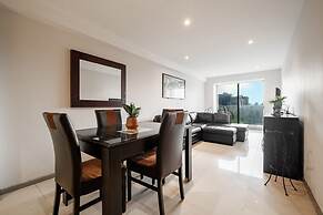 2BR Apt in Polanco - Pool - City Skyline View