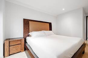 2BR Apt in Polanco - Pool - City Skyline View