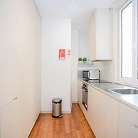 Liiiving in Porto Light Spacious Apartment