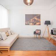 Liiiving in Porto Light Spacious Apartment