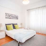 Liiiving in Porto Light Spacious Apartment