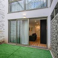 NAX Apartment B by Liiiving