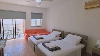 49 AN- Nissi Heaven Studio