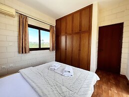 25 AN - Pernera House