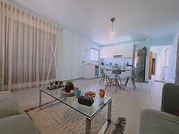 26 CLR - Stay Bellevue Apartment