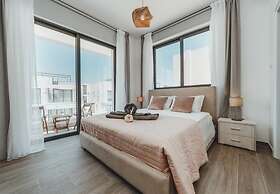 66 PER - Stay Villa Palm