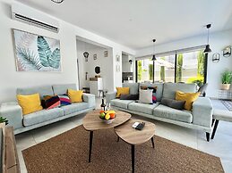 66 PER - Stay Villa Palm