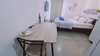100 AN - Napa Living 16