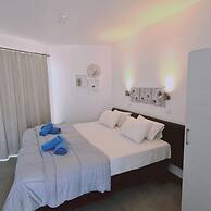 100 AN - Napa Living 16