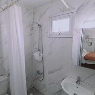 100 AN - Napa Living 40