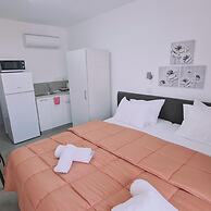 100 AN - Napa Living 23