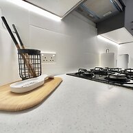 91 KPF - Stay Artifex Apartment