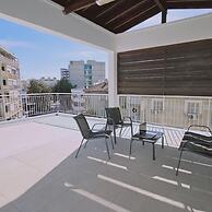 82 NIC - Stay Aurum Apartment