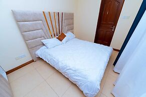 Lux Suites Morningside Park Apartments