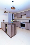 Lux Suites Morningside Park Apartments