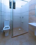 Lux Suites Morningside Park Apartments