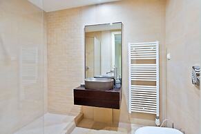 Luxurious Villa Liandri 600 m Resort