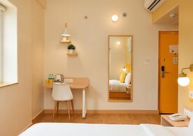 Bloom Hotel Financial District