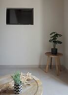 Yerma Suites Limeni