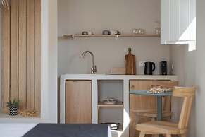 Yerma Suites Limeni