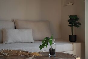 Yerma Suites Limeni