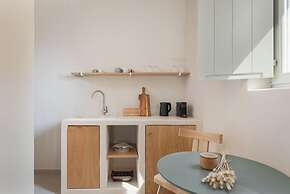Yerma Suites Limeni