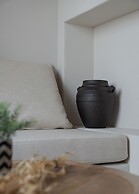 Yerma Suites Limeni