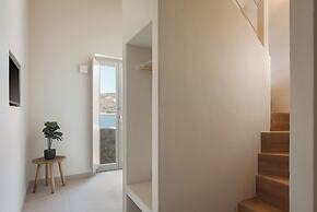 Yerma Suites Limeni