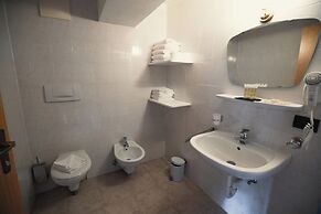 PLOSE Parkhotel & Residence