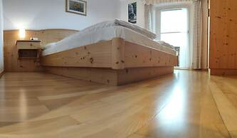 PLOSE Parkhotel & Residence