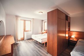 PLOSE Parkhotel & Residence