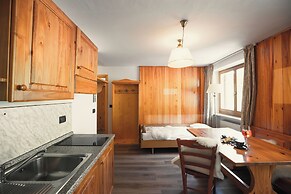 PLOSE Parkhotel & Residence