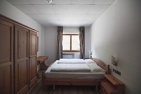 PLOSE Parkhotel & Residence