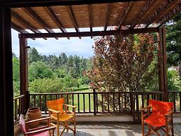 Maisonette With Garden Under the Elani Pines