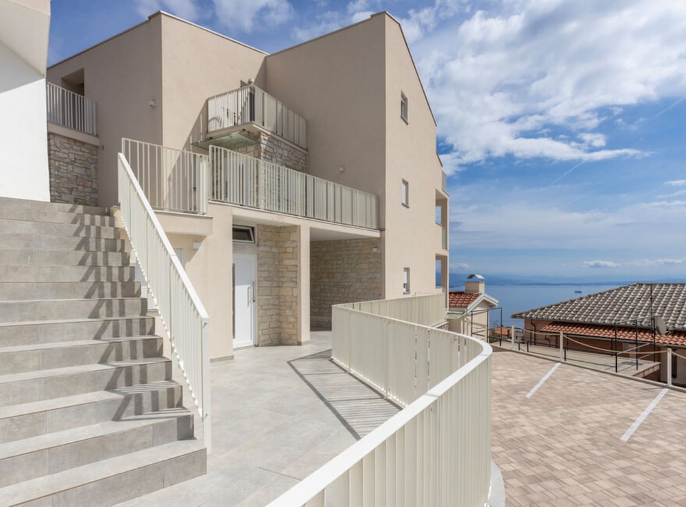 Apartments Bregha