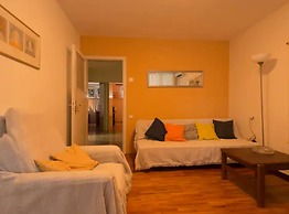 Friendly Well Located Family Apartment
