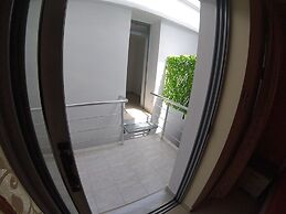 RIVIERA ROOMS